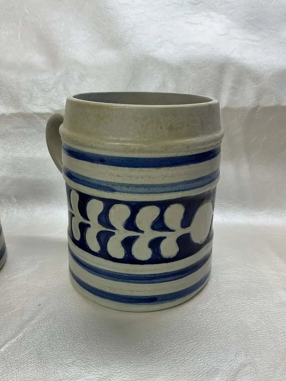 Set of 2 Vintage Colonial Williamsburg Salt-Glazed Cobalt Blue Pottery Steins